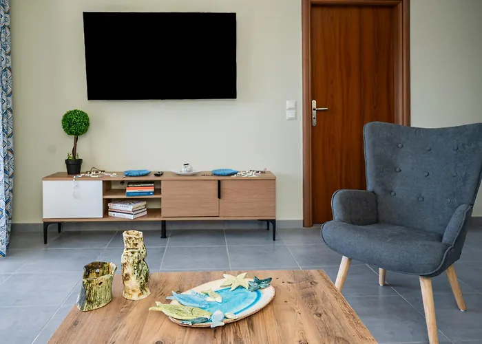 Oceanis Apartments